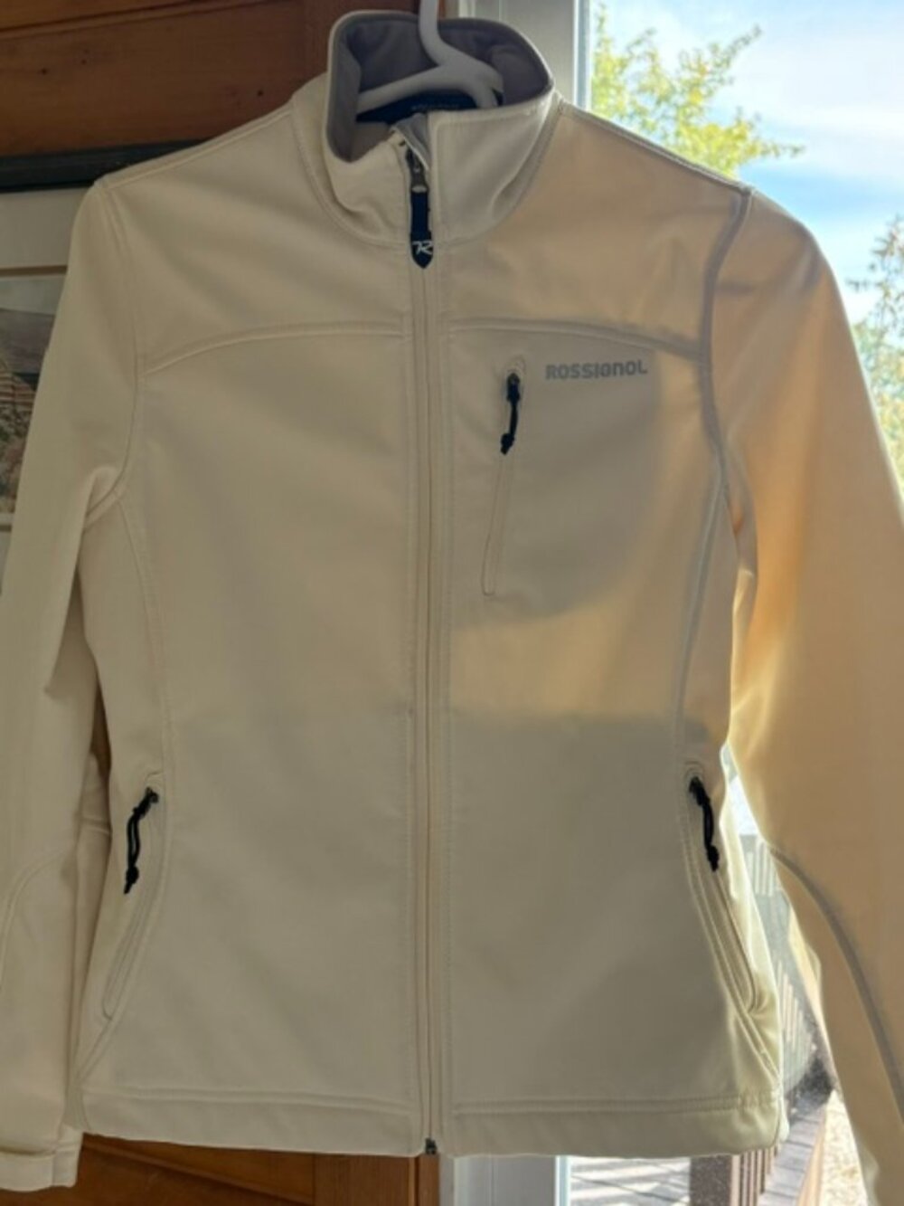 Rossignol women's softshell full-zip jacket in size S